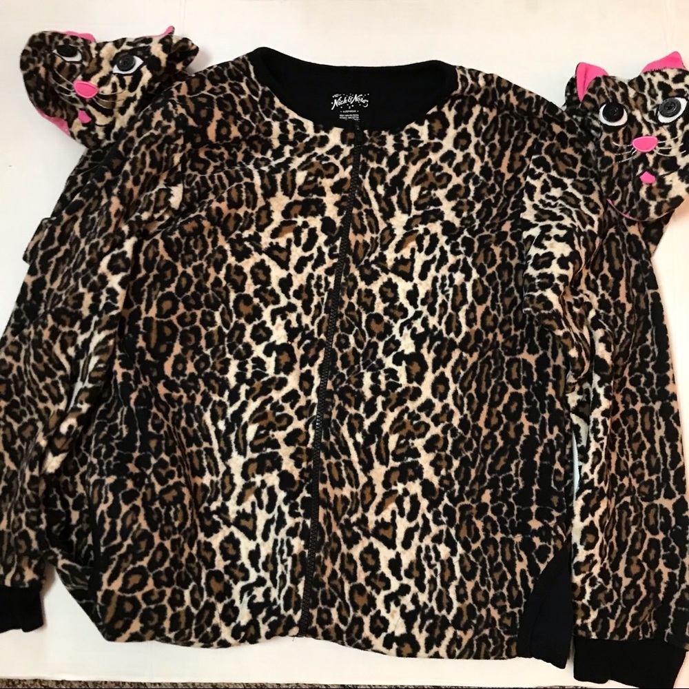 Nick and Nora Cheetah Print Zip Front 1pc Footed Pajama Women S Cat Face Feet